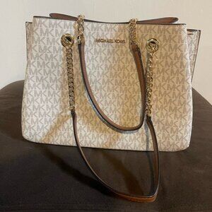 Michael Kors Beige and Gold Tote